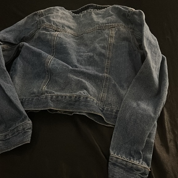 Jean jacket - Picture 2 of 2
